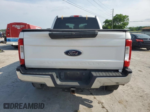 2017 Ford F-250 Lariat z VIN 1FT7W2BT5HEE85024, wystawiony jako Copart lot #53636085 z przebiegiem 137 391 mil mil oraz Szkoda całkowita • Salvage title. Historia ofert i sprzedaży dostępna na DreamBid. Obrazek 6.