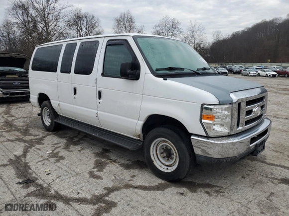 2014 Ford Econoline Wagon XL with VIN 1FBNE3BL5EDA90380, listed as a Copart auction lot 82166124 with 0 mi miles and Salvage Title. Bid and sale history available at carsss.com. Image 4.