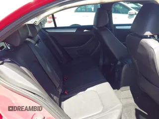 2012 Volkswagen Jetta GLI Autobahn с VIN 3VW4A7AJXCM405540, выставлен на аукционе IAAI как лот 41948873 с пробегом 116 967 миль миль и . История ставок и продаж доступна на DreamBid. Изображение 8.