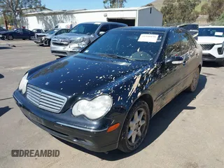 2001 Mercedes-Benz C 320 with VIN WDBRF64J81F020036, listed as a IAAI auction lot 41998198 with 111,407 mi miles and . Bid and sale history available at DreamBid. Image 2.