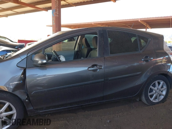 2014 Toyota Prius One with VIN JTDKDTB38E1572456, listed as a IAAI auction lot 41975766 with 88,075 mi miles and . Bid and sale history available at DreamBid. Image 13.