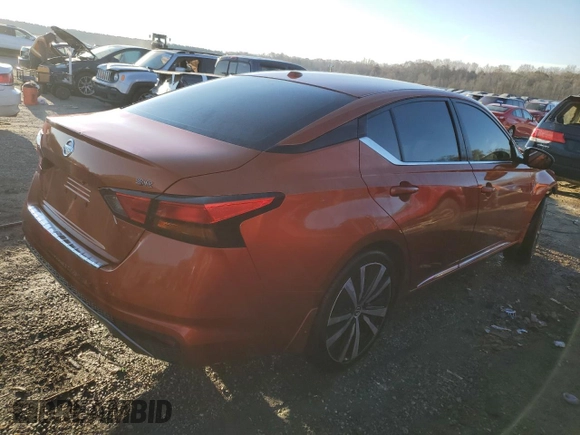 2020 Nissan Altima 2.5 SR with VIN 1N4BL4CV3LC117319, listed as a Copart auction lot 83410964 with 99,738 mi miles and Salvage Title. Bid and sale history available at carsss.com. Image 3.