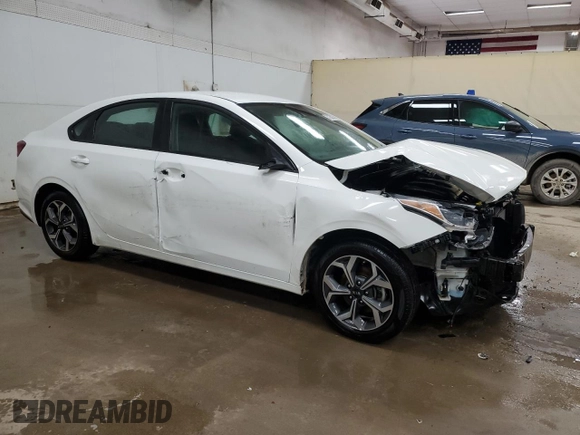 2021 Kia Forte LXS с VIN 3KPF24AD2ME264038, выставлен на аукционе Copart как лот 57260035 с пробегом 34 274 миль миль и На запчасти • Non repairable. История ставок и продаж доступна на DreamBid. Изображение 4.
