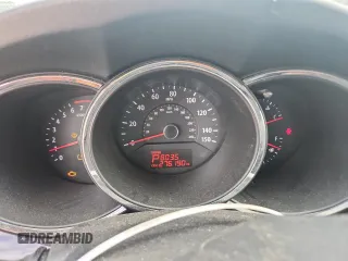 2012 Kia Sorento LX z VIN 5XYKT4A67CG237867, wystawiony jako Copart lot #59290895 z przebiegiem 276 190 mil mil oraz Szkoda całkowita • Salvage title. Historia ofert i sprzedaży dostępna na DreamBid. Obrazek 9.