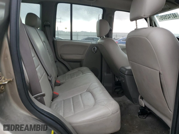 2004 Jeep Liberty Limited with VIN 1J8GL58K44W197114, listed as a Copart auction lot 48742605 with 178,196 mi miles and Salvage Title. Bid and sale history available at carsss.com. Image 11.