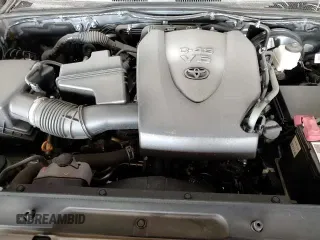 2021 Toyota Tacoma SR5 with VIN 3TMAZ5CN9MM150528, listed as a Copart auction lot 71892965 with 43,258 mi miles and Clean title. Bid and sale history available at DreamBid. Image 13.