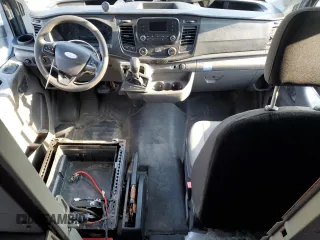 2020 Ford Transit Cargo с VIN 1FTBR3X87LKA72253, выставлен на аукционе Copart как лот 56999975 с пробегом 69 981 миль миль и Списание • Salvage title. История ставок и продаж доступна на DreamBid. Изображение 8.
