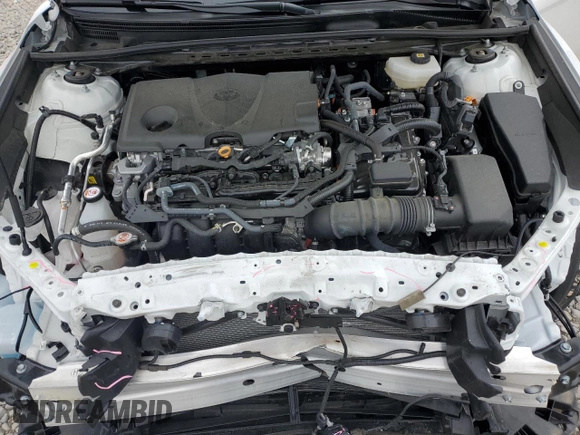 2025 Toyota Camry LE z VIN 4T1DAACK6SU025512, wystawiony jako Copart lot #54516175 z przebiegiem 11 046 mil mil oraz Czysty tytuł • Clean title. Historia ofert i sprzedaży dostępna na DreamBid. Obrazek 11.