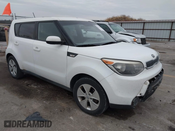 2014 Kia Soul with VIN KNDJN2A29E7745748, listed as a IAAI auction lot 41134946 with 277,310 mi miles. Bid and sale history available at carsss.com. Image 1.