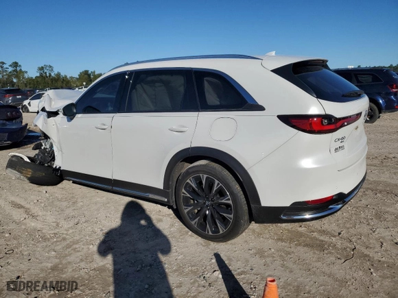 2024 Mazda CX-90 PHEV Premium Plus with VIN JM3KKEHA0R1100563, listed as a Copart auction lot 81279204 with NaN miles and Salvage Title. Bid and sale history available at carsss.com. Image 2.