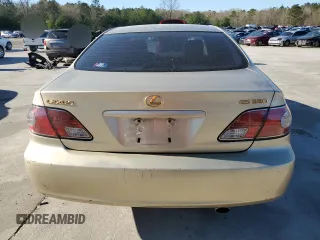 2004 Lexus ES 330 with VIN JTHBA30G840002412, listed as a Copart auction lot 50068735 with 239,565 mi miles and Salvage Title. Bid and sale history available at carsss.com. Image 6.