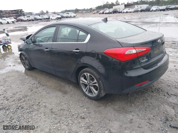 2016 Kia Forte EX with VIN KNAFZ4A86G5569957, listed as a IAAI auction lot 41571012 with 1 mi miles. Bid and sale history available at carsss.com. Image 3.