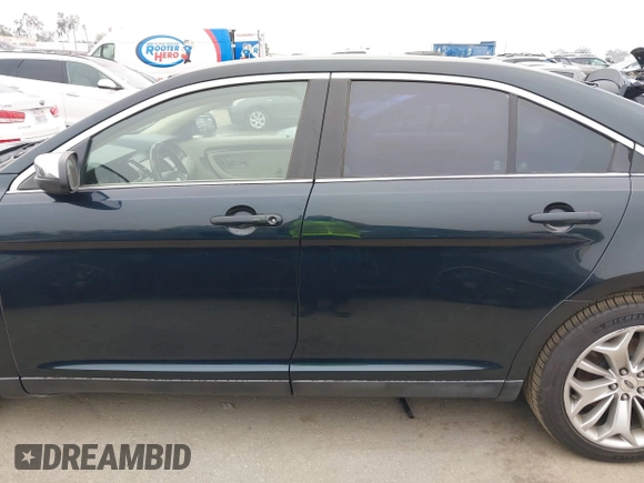 2015 Ford Taurus Limited с VIN 1FAHP2F8XFG108591, выставлен на аукционе IAAI как лот 42291895 с пробегом 215 401 миль миль и . История ставок и продаж доступна на DreamBid. Изображение 14.