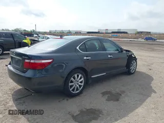2009 Lexus LS 460 с VIN JTHCL46F095001574, выставлен на аукционе IAAI как лот 42115283 с пробегом 123 944 миль миль и . История ставок и продаж доступна на DreamBid. Изображение 4.