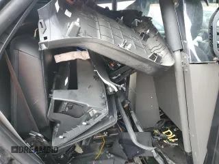 2020 Ford Police Interceptor Utility z VIN 1FM5K8AW5LGC92866, wystawiony jako Copart lot #47854775 z przebiegiem Nie podano mil oraz Szkody całkowita. Historia ofert i sprzedaży dostępna na DreamBid. Obrazek 12.
