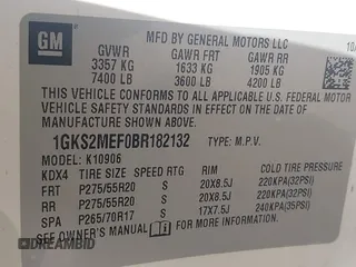 2011 GMC Yukon XL Denali with VIN 1GKS2MEF0BR182132, listed as a IAAI auction lot 41690259 with 204,365 mi miles. Bid and sale history available at carsss.com. Image 9.