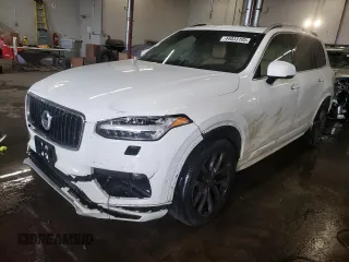 2019 Volvo XC90 Momentum with VIN YV4A22PK9K1435126, listed as a Copart auction lot 44033105 with 157,421 mi miles and Salvage Title. Bid and sale history available at carsss.com. Image 1.