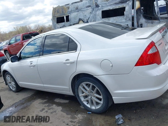 2010 Ford Fusion SEL with VIN 3FAHP0JA8AR129486, listed as a IAAI auction lot 41878346 with 137,983 mi miles. Bid and sale history available at carsss.com. Image 14.