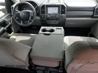 2019 Ford F-350 XL z VIN 1FT8W3DT0KEF46763, wystawiony jako Copart lot #54142815 z przebiegiem 101 312 mil mil oraz Tytuł czysty. Historia ofert i sprzedaży dostępna na DreamBid. Obrazek 8.