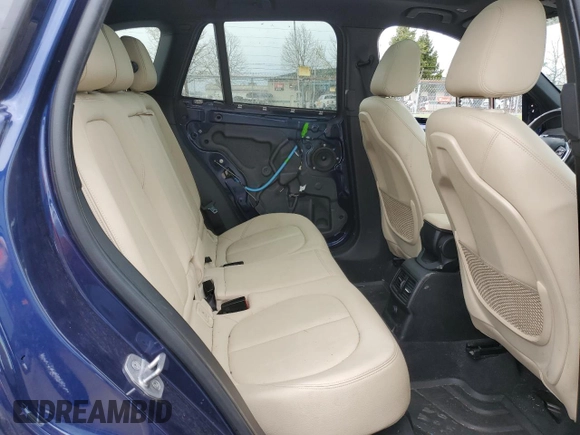 2016 BMW X1 xDrive28i with VIN WBXHT3C33G5E49242, listed as a Copart auction lot 51947625 with 105,538 mi miles and Salvage Title. Bid and sale history available at carsss.com. Image 11.