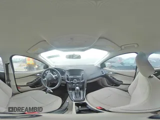 2016 Ford Focus Electric z VIN 1FADP3R46GL293146, wystawiony jako Copart lot #81911153 z przebiegiem 28 078 mil mil oraz . Historia ofert i sprzedaży dostępna na DreamBid. Obrazek 13.