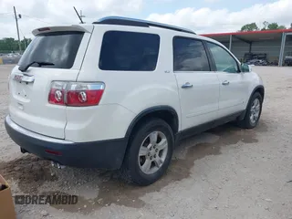 2009 GMC Acadia SLT1 with VIN 1GKER23D09J117644, listed as a IAAI auction lot 42041513 with 217,888 mi miles. Bid and sale history available at carsss.com. Image 4.