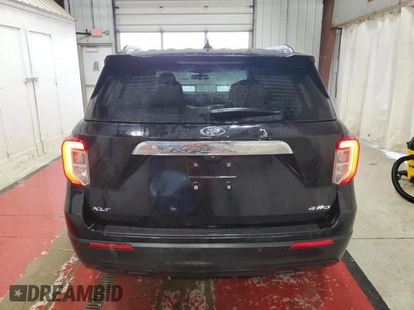 2021 Ford Explorer XLT with VIN 1FMSK8DH1MGB87422, listed as a Copart auction lot 52483205 with 52,479 mi miles and Clean Title. Bid and sale history available at DreamBid. Image 6.