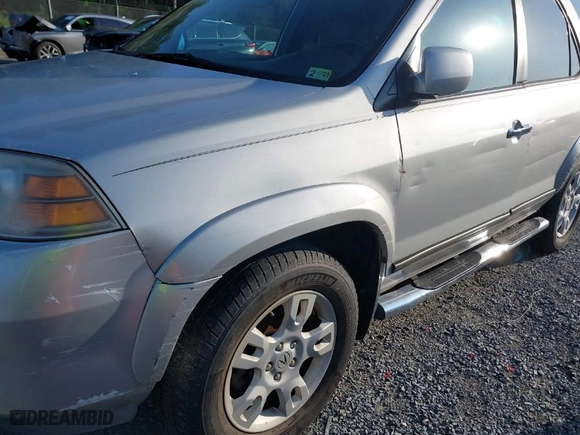 2004 Acura MDX Touring with VIN 2HNYD18784H507383, listed as a IAAI auction lot 41985527 with 223,178 mi miles. Bid and sale history available at carsss.com. Image 6.