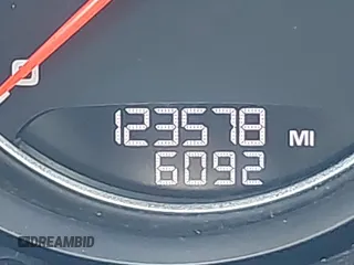 2017 Porsche Cayenne S z VIN WP1AB2A20HLA50805, wystawiony jako IAAI lot #42030013 z przebiegiem 123 578 mil mil oraz . Historia ofert i sprzedaży dostępna na DreamBid. Obrazek 15.