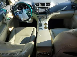 2013 Toyota Highlander with VIN 5TDZA3EH5DS045152, listed as a Copart auction lot 45667925 with 160,058 mi miles and Salvage Title. Bid and sale history available at carsss.com. Image 8.