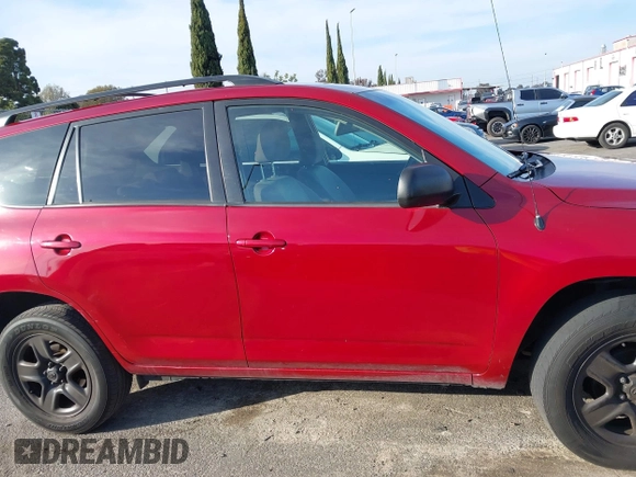 2008 Toyota RAV4 with VIN JTMZD33V686061866, listed as a IAAI auction lot 41611669 with 120,955 mi miles. Bid and sale history available at carsss.com. Image 13.