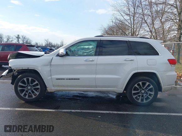 2017 Jeep Grand Cherokee Overland with VIN 1C4RJFCG3HC804190, listed as a IAAI auction lot 41010723 with 98,768 mi miles. Bid and sale history available at carsss.com. Image 14.