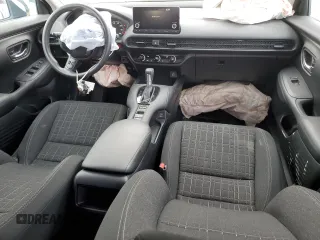 2023 Honda HR-V LX with VIN 3CZRZ1H37PM735335, listed as a Copart auction lot 58957705 with 21,203 mi miles and Salvage title. Bid and sale history available at DreamBid. Image 8.