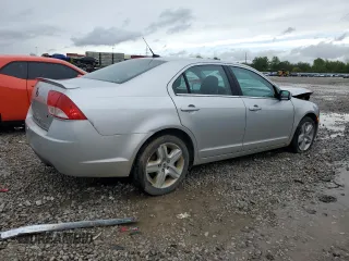 2010 Mercury Milan z VIN 3MEHM0HA1AR600594, wystawiony jako Copart lot #55556105 z przebiegiem 107 671 mil mil oraz Szkoda całkowita • Salvage title. Historia ofert i sprzedaży dostępna na DreamBid. Obrazek 3.