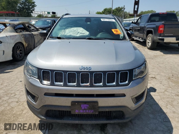 2020 Jeep Compass Sport с VIN 3C4NJCAB8LT170148, выставлен на аукционе Copart как лот 68173654 с пробегом 57 642 миль миль и Списание • Salvage title. История ставок и продаж доступна на DreamBid. Изображение 5.