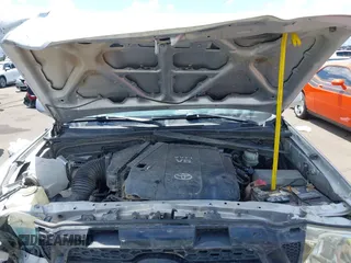 2011 Toyota Tacoma PreRunner with VIN 3TMJU4GN4BM125584, listed as a IAAI auction lot 42781618 with 236,985 mi miles and . Bid and sale history available at DreamBid. Image 10.