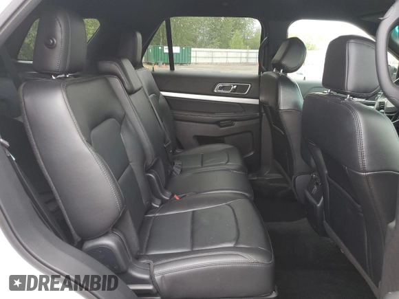 2017 Ford Explorer XLT с VIN 1FM5K8D80HGB46749, выставлен на аукционе Copart как лот 57065765 с пробегом 66 864 миль миль и Списание • Salvage title. История ставок и продаж доступна на DreamBid. Изображение 11.