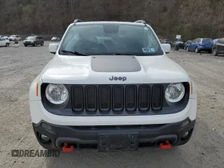 2015 Jeep Renegade Trailhawk with VIN ZACCJBCT0FPB53582, listed as a Copart auction lot 53360135 with Not Provided miles and Salvage Title. Bid and sale history available at DreamBid. Image 5.
