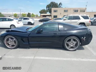 2002 Chevrolet Corvette with VIN 1G1YY22G525105391, listed as a IAAI auction lot 42041878 with 175,128 mi miles. Bid and sale history available at carsss.com. Image 15.