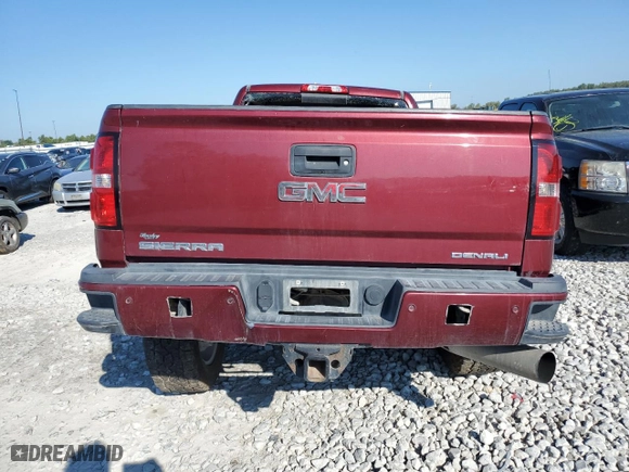 2015 GMC Sierra 2500HD Denali with VIN 1GT120E84FF540230, listed as a Copart auction lot 70030414 with 189,959 mi miles and Salvage Title. Bid and sale history available at carsss.com. Image 6.