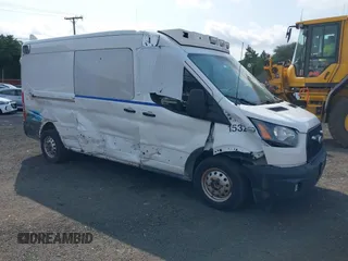 2023 Ford Transit z VIN 1FDBR1CG8PKA35716, wystawiony jako IAAI lot #39803383 z przebiegiem 35 906 mil mil oraz . Historia ofert i sprzedaży dostępna na DreamBid. Obrazek 1.