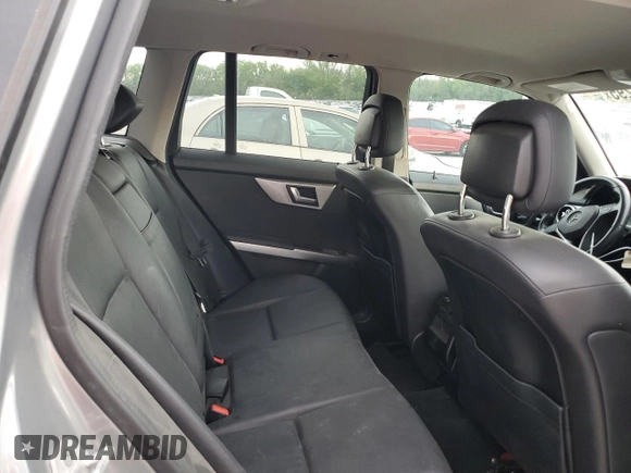 2015 Mercedes-Benz GLK 350 with VIN WDCGG5HB6FG440814, listed as a Copart auction lot 54490295 with 111,409 mi miles and Clean Title. Bid and sale history available at DreamBid. Image 10.