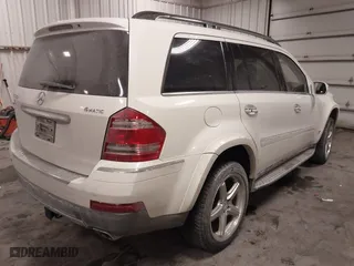 2009 Mercedes-Benz GL-Class 5.5L with VIN 4JGBF86E59A506399, listed as a IAAI auction lot 41618813 with 93,870 mi miles. Bid and sale history available at carsss.com. Image 4.