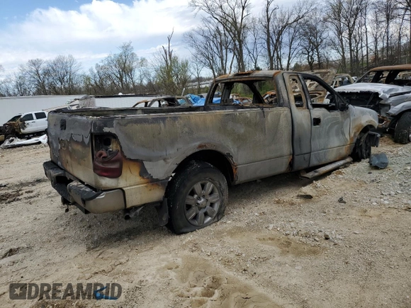 2008 Ford F-150 XL z VIN 1FTRF14W18KD70268, wystawiony jako Copart lot #51815225 z przebiegiem Nie podano mil oraz Nie do naprawy • Non repairable. Historia ofert i sprzedaży dostępna na DreamBid. Obrazek 3.