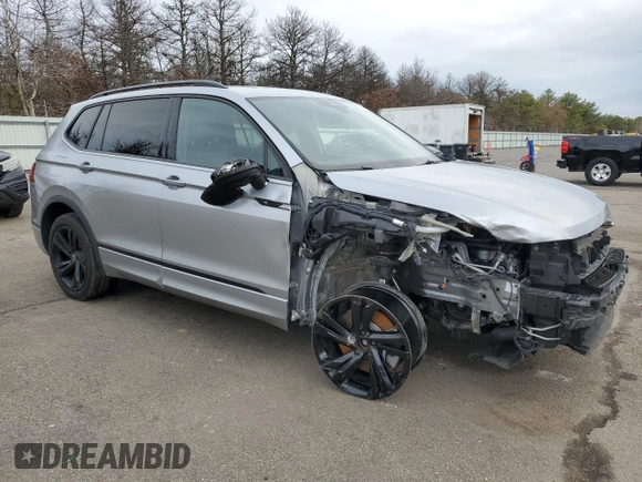 2023 Volkswagen Tiguan SE R-Line Black с VIN 3VV8B7AX1PM023703, выставлен на аукционе Copart как лот 47397265 с пробегом 37 540 миль миль и Списание • Salvage title. История ставок и продаж доступна на DreamBid. Изображение 4.