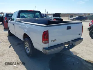 2002 Ford F-150 XL with VIN 1FTRF17252NA24920, listed as a IAAI auction lot 41601123 with 1 mi miles. Bid and sale history available at carsss.com. Image 3.