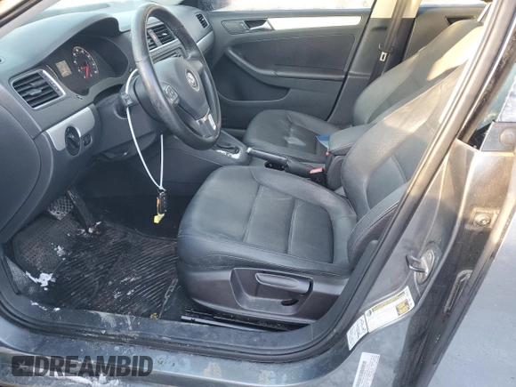 2011 Volkswagen Jetta SEL with VIN 3VWLZ7AJ2BM360094, listed as a Copart auction lot 87444734 with 140,417 mi miles and Salvage title. Bid and sale history available at DreamBid. Image 7.