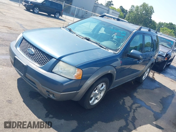 2005 Ford Freestyle SEL with VIN 1FMDK02105GA06621, listed as a IAAI auction lot 42680636 with 230,884 mi miles and . Bid and sale history available at DreamBid. Image 2.