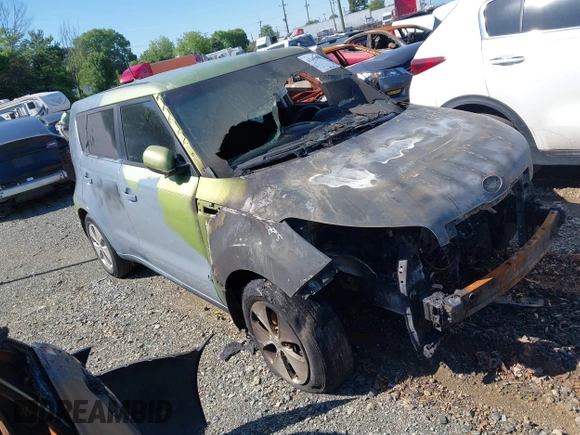 2015 Kia Soul z VIN KNDJN2A25F7776125, wystawiony jako IAAI lot #42182438 z przebiegiem Nie podano mil oraz . Historia ofert i sprzedaży dostępna na DreamBid. Obrazek 1.
