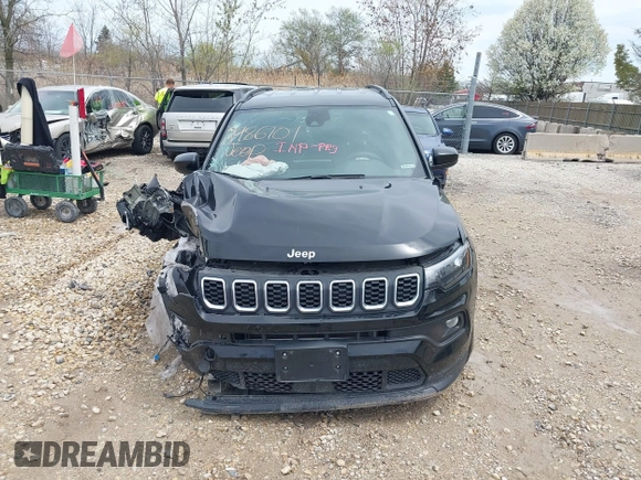 2024 Jeep Compass Latitude Lux with VIN 3C4NJDFN9RT143218, listed as a IAAI auction lot 42109742 with 25,919 mi miles and . Bid and sale history available at DreamBid. Image 11.